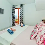 Ivusic Apartment *