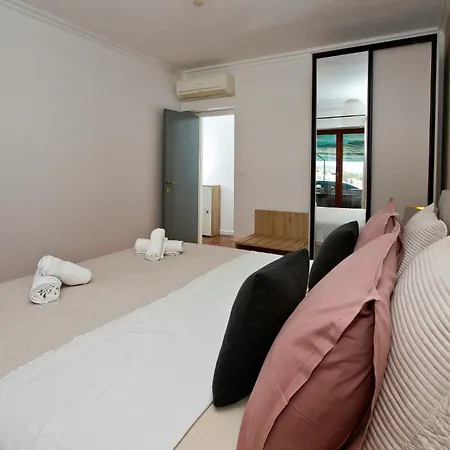 Apartment Ivusic