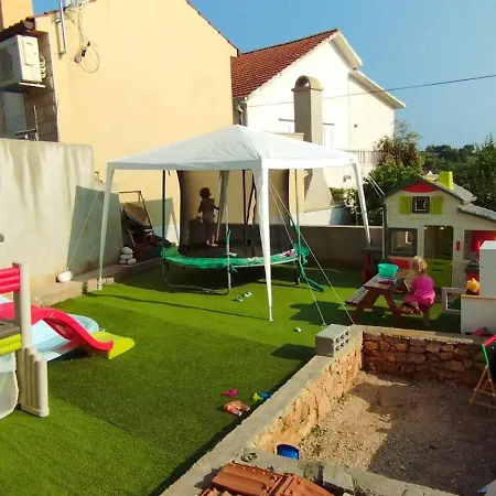 Apartman Ivusic