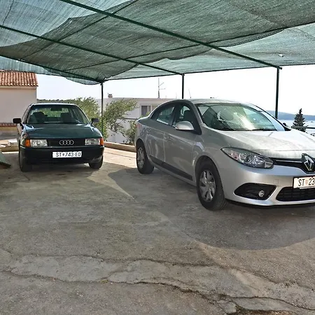 Διαμέρισμα Ivusic